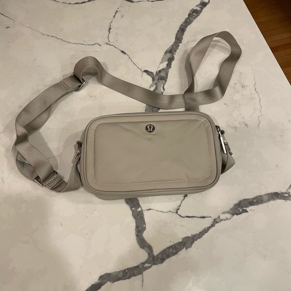 Lululemon Camera Bag